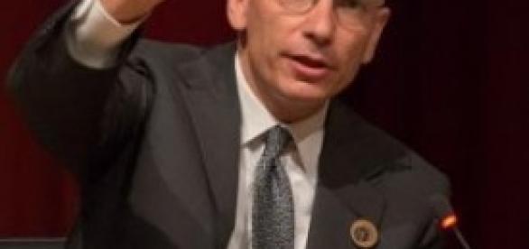 Letta: "Stiamo lavorando bene, ci serve la fiducia!" Letta: "Stiamo lavorando bene, ci serve la fiducia!"