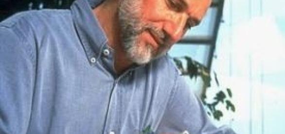 Renzo Piano devolve lo stipendio da senatore. Renzo Piano devolve lo stipendio da senatore.