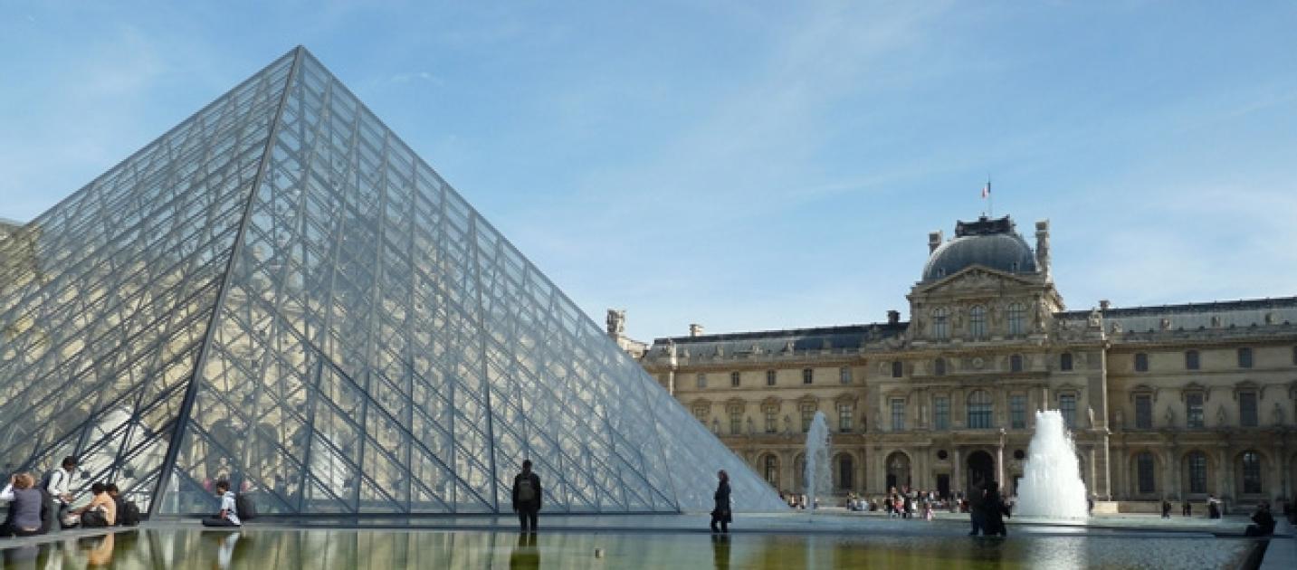 Resultado de imagen de 5 secretos de la Pirámide del Museo de Louvre