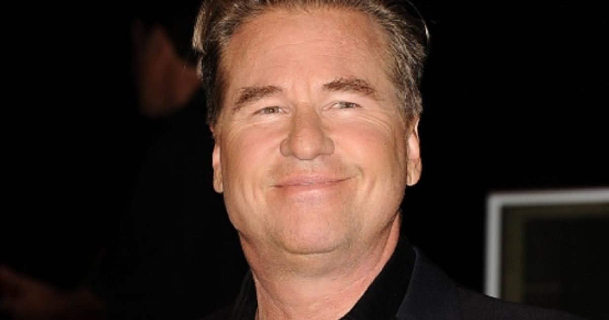 Val Kilmer S Cancer Battle Batman Actor Says Prayers Healed Him