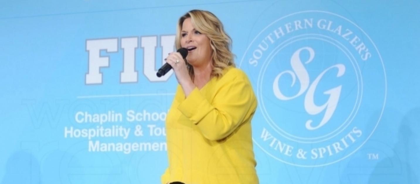 Trisha Yearwood Sings Anthem At Nashville Predators Game