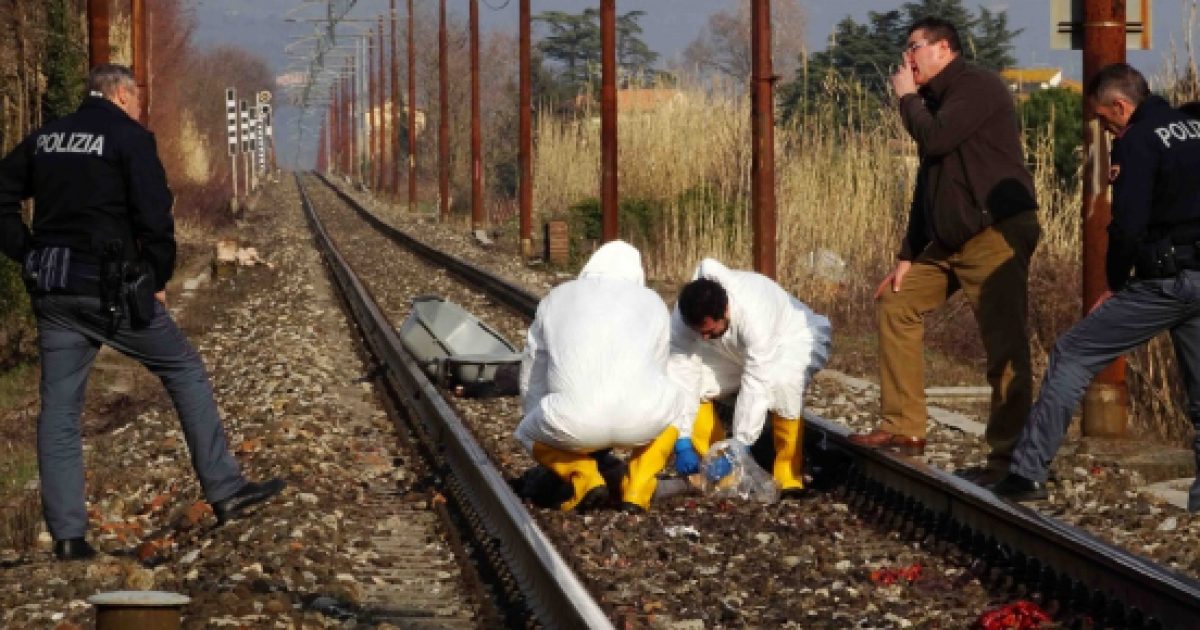 Calabria Tragedia Sui Binari Travolto E Ucciso Un Uomo