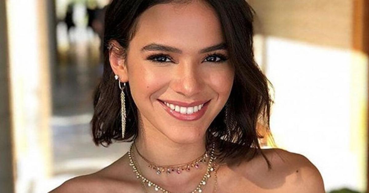 Bruna Marquezine diz já ter enviado fotos íntimas e fala de intimidade