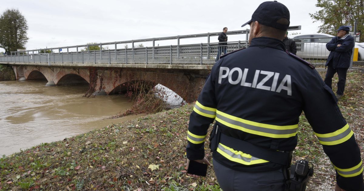 Sondrio Trovato Corpo Nell Adda Potrebbe Essere Quello Di Nicola Il