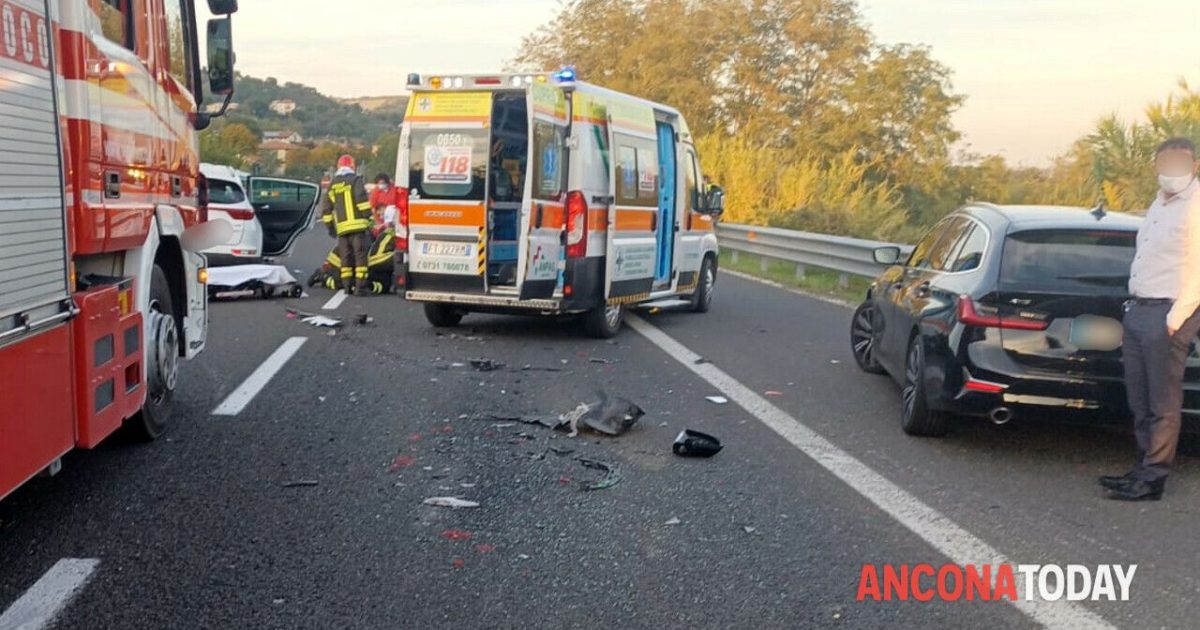 Tragico Incidente In Calabria Sulla Strada Statale Enne Perde La