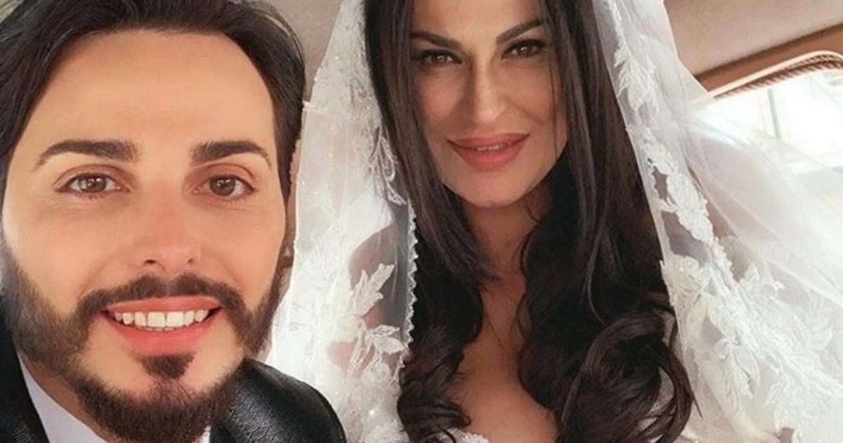 Napoli In Manette Il Cantante Tony Colombo E La Moglie Tina Rispoli