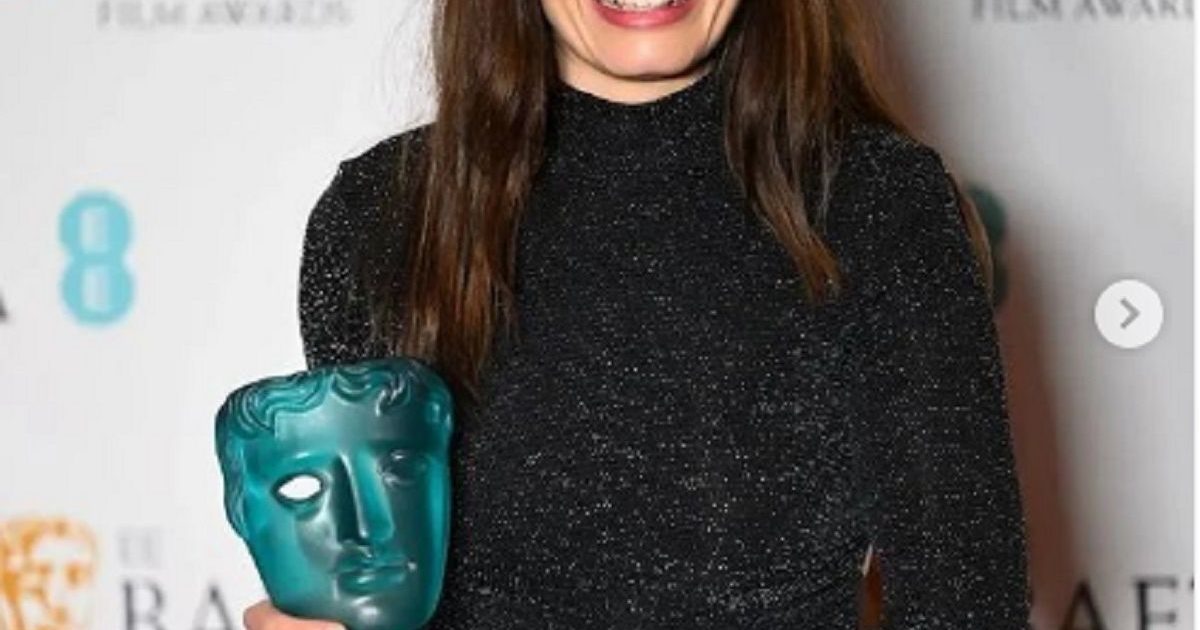 Sex Education le départ d Emma Mackey de la série confirmé