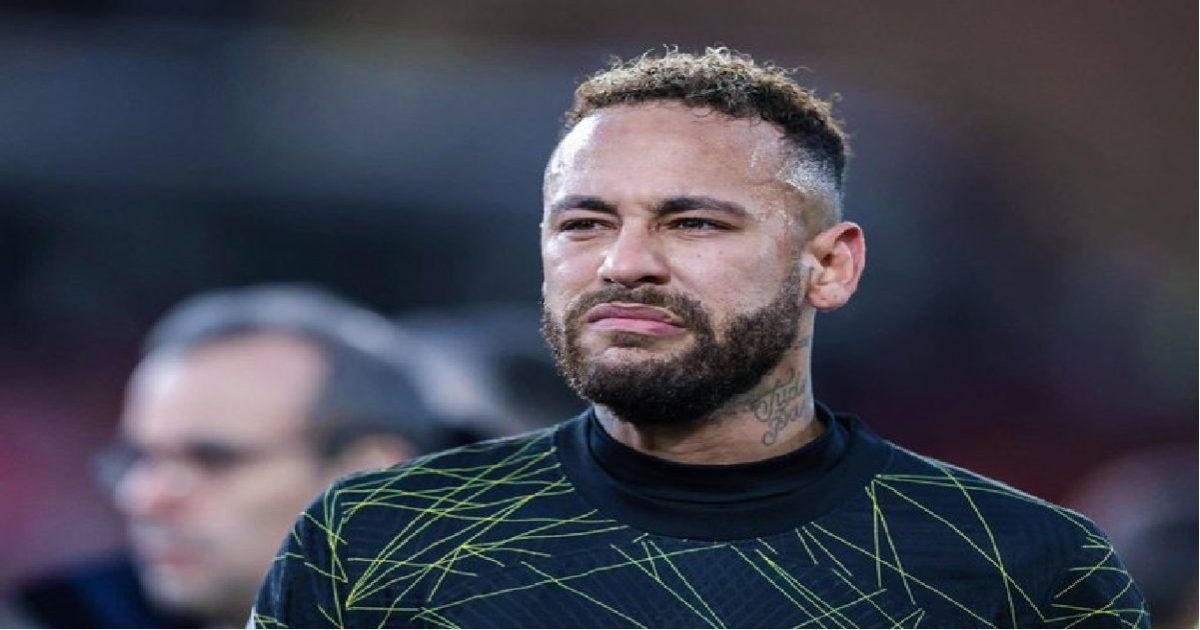 Le Paris Saint Germain révèle que Neymar buteur face au LOSC souffre