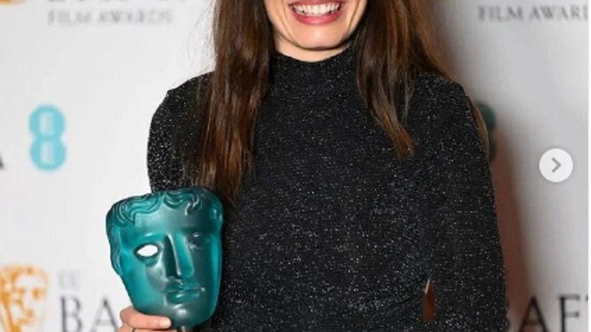 Sex Education le départ d Emma Mackey de la série confirmé