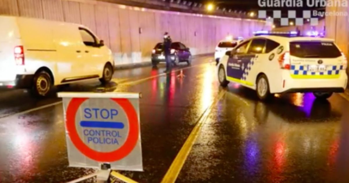 Muere un bebé de un año tras ser atropellado por una furgoneta en Barcelona