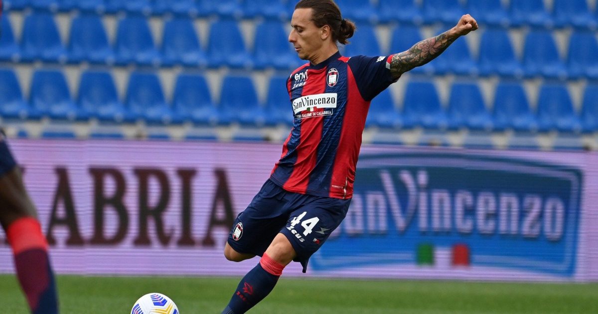 Calciomercato Crotone Servono Almeno Tre Rinforzi Cernigoi A Un