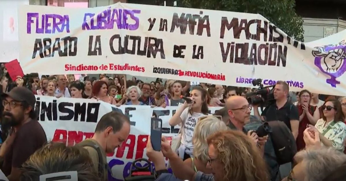 Manifestaci N En Madrid En Apoyo A Jenni Hermoso No Es Un Pico Es