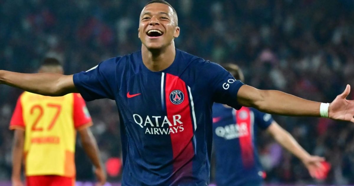 Mbappé va rester au PSG le club de la capitale scelle avec lui un