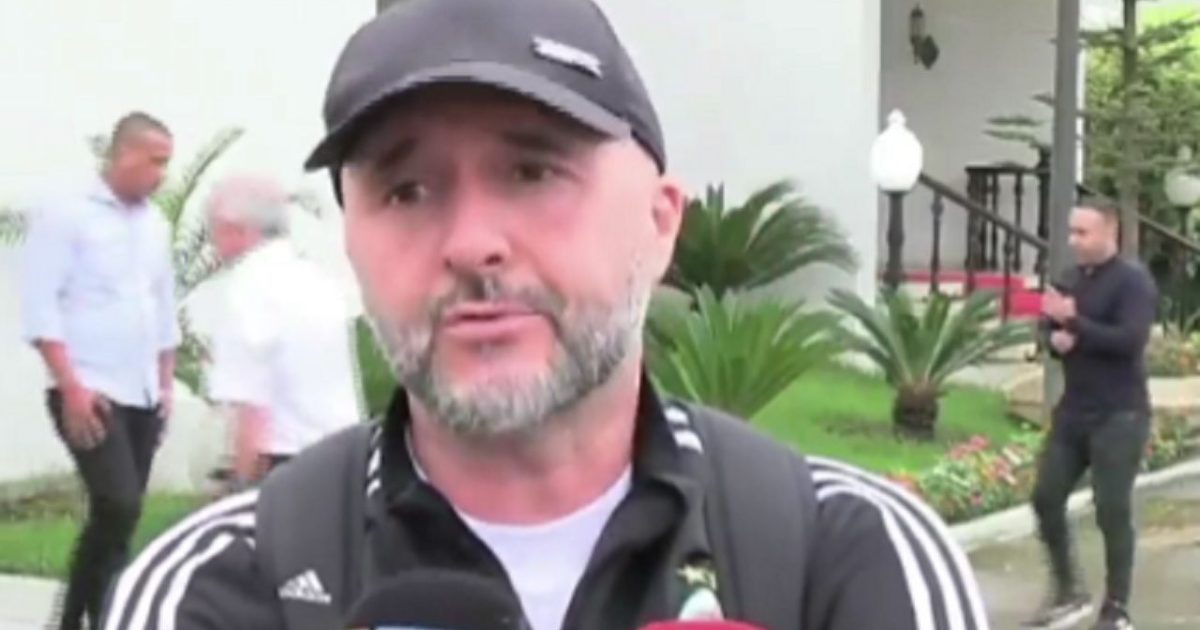 Traître à la nation Djamel Belmadi en colère à son arrivée en