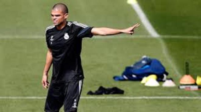 Képler Laveran Lima Ferreira dit Pepe