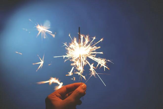 5 frasi per il buon anno: pensieri romantici da inviare al proprio partner