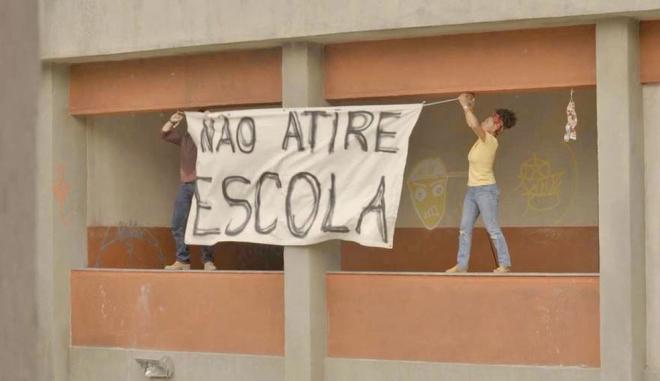 Descaso na educa&ccedil;&atilde;o 