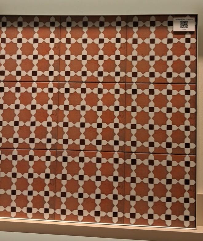 Collezioni materiche e dai colori intensi anni'70