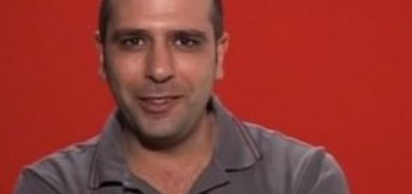 Checco Zalone, intervista singola a Le Iene. Checco Zalone, intervista singola a Le Iene.