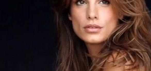 Elisabetta Canalis in cerca d'amore? Elisabetta Canalis in cerca d'amore?