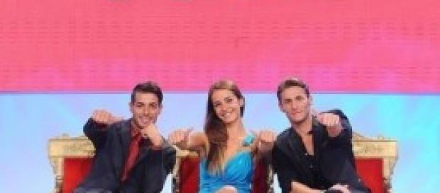 Da sinistra Aldo, Anna e Tommaso, i Tronisti. Da sinistra Aldo, Anna e Tommaso, i Tronisti.