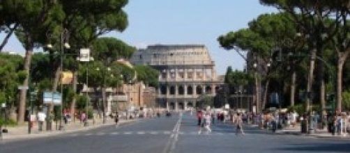 Via dei Fori imperiali isola pedonale