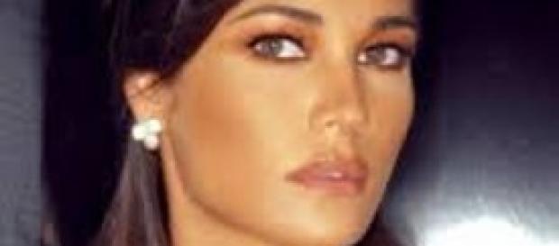 Manuela Arcuri, incinta, pubblica uno scatto di se Manuela Arcuri, incinta, pubblica uno scatto di se