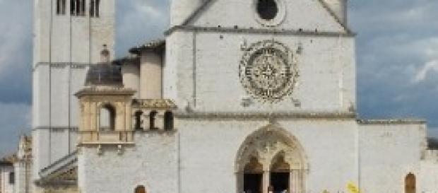Il complesso conserva gli affreschi di Giotto Il complesso conserva gli affreschi di Giotto