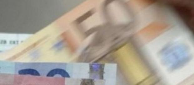 Previsti rincari per Tasse e servizi Previsti rincari per Tasse e servizi