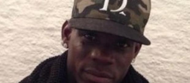 Balotelli si sottoporrà al test del DNA Balotelli si sottoporrà al test del DNA