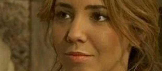 Emilia Ulloa dal Segreto ospite di Verissimo Emilia Ulloa dal Segreto ospite di Verissimo
