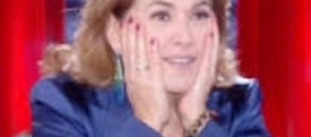 Barbara D'Urso chiede perdono a tutti Barbara D'Urso chiede perdono a tutti