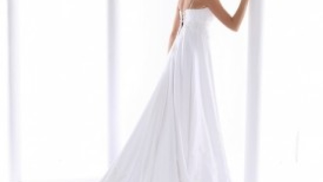 Abito da sposa per Karina Cascella?