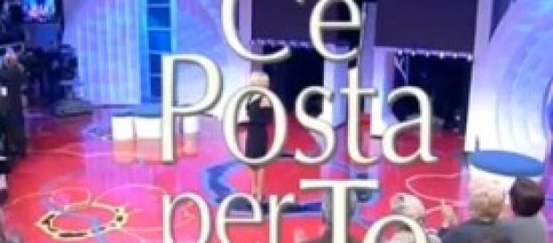 C'è posta per te: ospiti Charlize Theron e Conte C'è posta per te: ospiti Charlize Theron e Conte