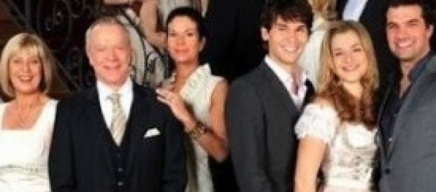 Il cast di tempesta d'amore Il cast di tempesta d'amore