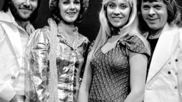 Il mito degli ABBA rivive sul piccolo schermo