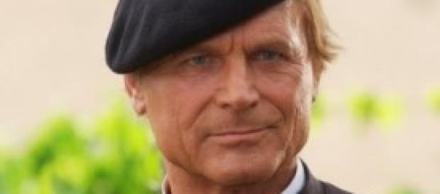 Don Matteo 9: Terence Hill difende il personaggio Don Matteo 9: Terence Hill difende il personaggio