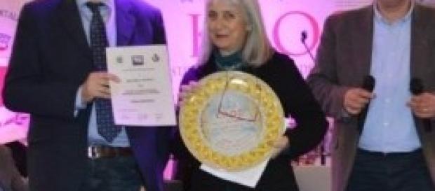 Beatrice Monroy premiata al Kaos di Montallegro Beatrice Monroy premiata al Kaos di Montallegro