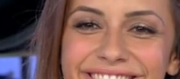 Anticipazioni Uomini e Donne, Anna bacia Emanuele Anticipazioni Uomini e Donne, Anna bacia Emanuele