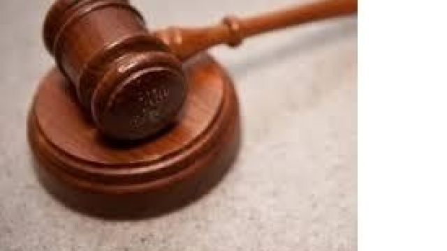 Delitto Meredith:divieto di espatrio per Sollecito