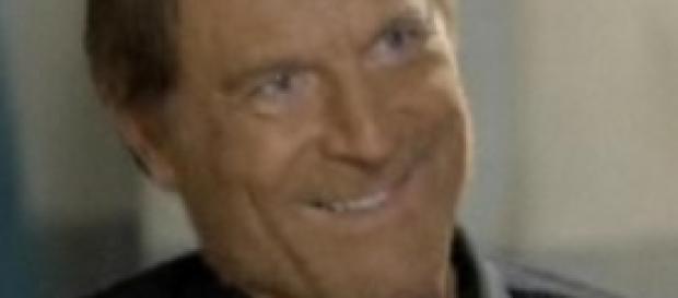 Terence Hill in Don Matteo Terence Hill in Don Matteo