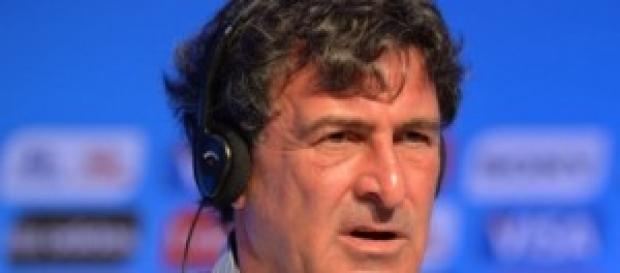 Mario Kempes un ex jugador muy ordenado Mario Kempes un ex jugador muy ordenado