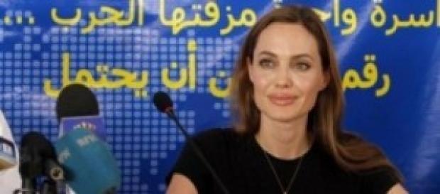 Angelina Jolie, embajadora de la paz Angelina Jolie, embajadora de la paz