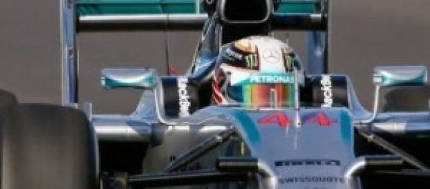 Hamilton iguala Mansell com 31 vitórias Hamilton iguala Mansell com 31 vitórias