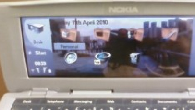 Il Nokia Communicator 9500, top del 2004.