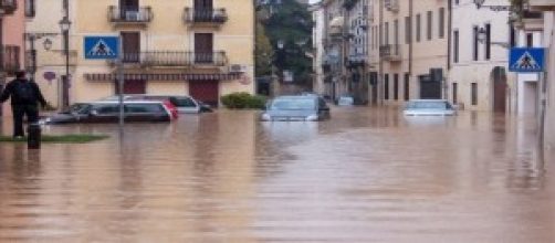 Meteo: alluvioni in Toscana e Lazio, due morti