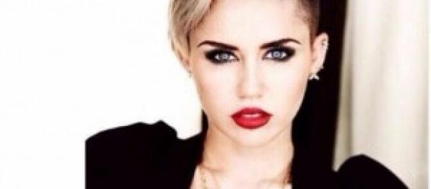 La jóven cantante y actriz, Miley Cyrus La jóven cantante y actriz, Miley Cyrus