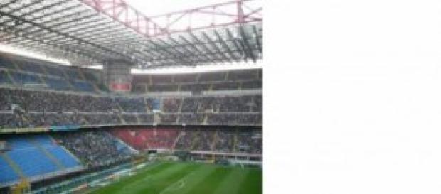 Lo stadio Meazza di Milano Lo stadio Meazza di Milano