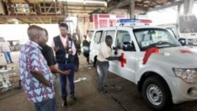 Ebola, super vertice Obama e leader Ue