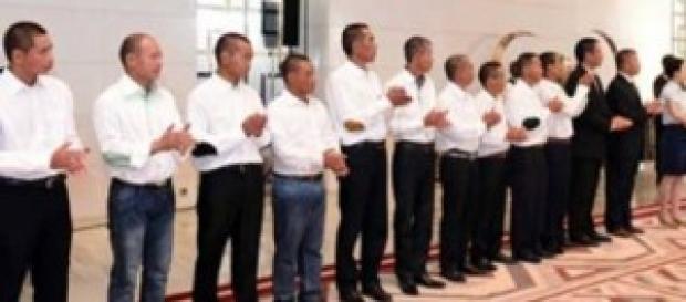 ex-otages chinois au Palais de l'unité ex-otages chinois au Palais de l'unité